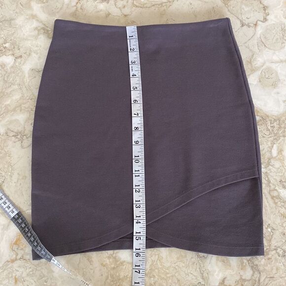 Aritzia Talula Tulip Tube Mini Skirt XS - Picture 7 of 9